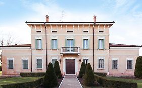 B&B Residence Il Ciliegio , Via Villa Superiore 93 Luzzara